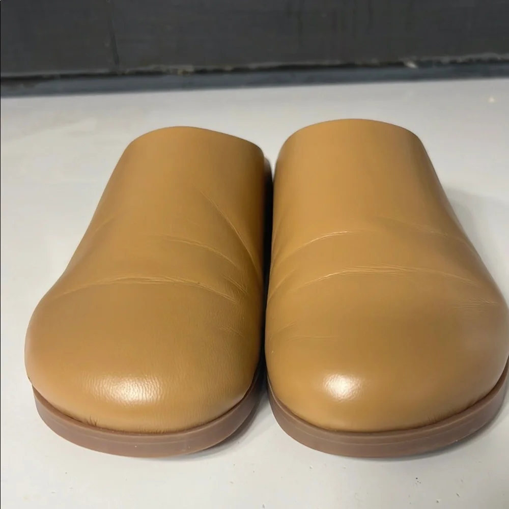 Mansur Gavriel Tan Leather Accessory - Picture 4 of 6